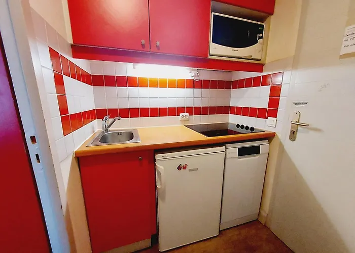 Lägenhet Confort Et Charme Avec Acces Piscine A - Fr-1-351-265