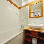 Apartment Confort Et Charme Avec Acces Piscine A - Fr-1-351-265 La Plagne